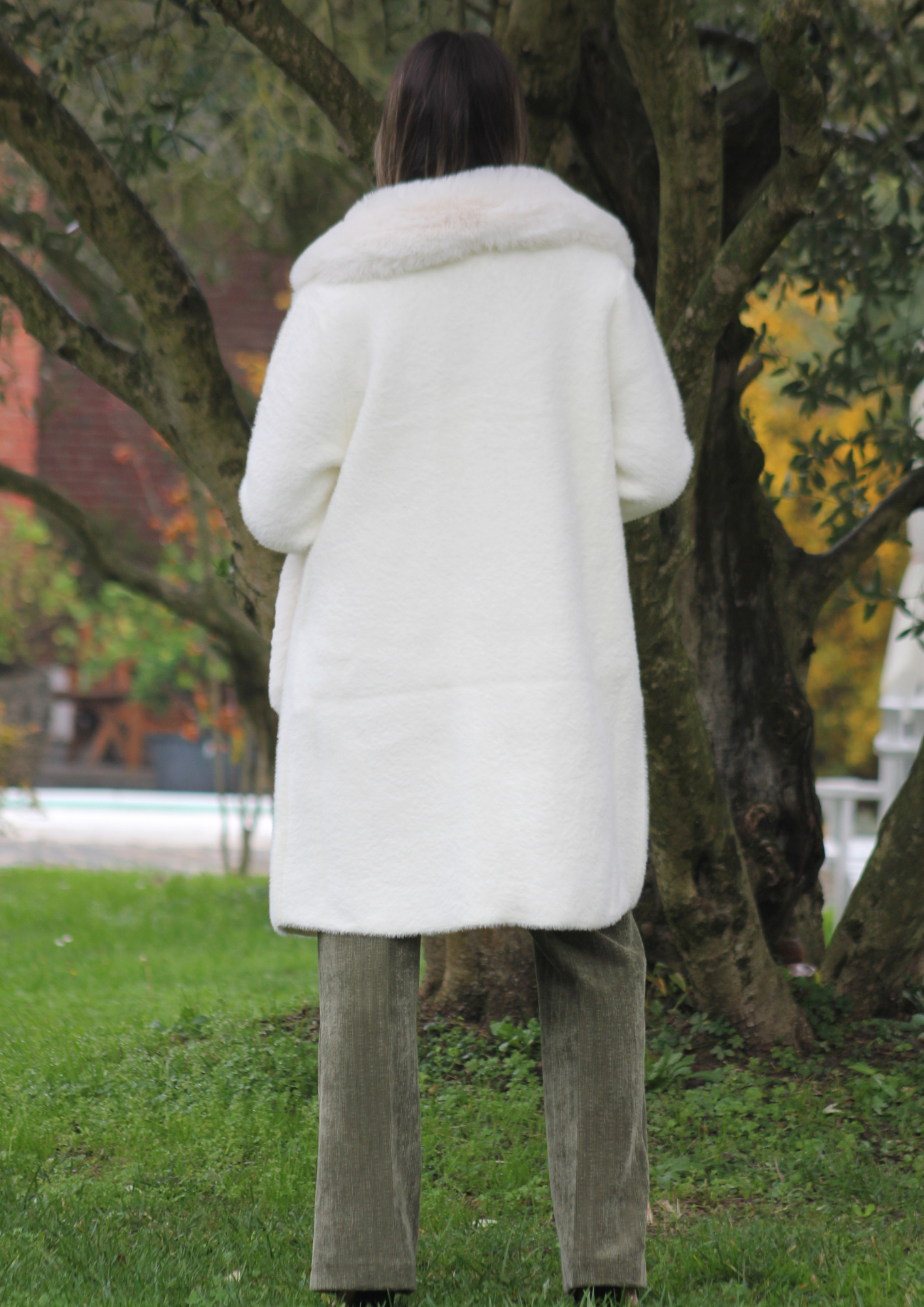 Cappotto maglia panna con pelliccia