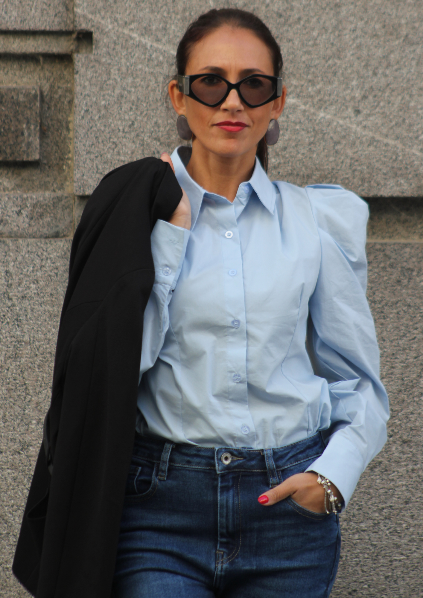 Camicia turchese spalle sbuffo