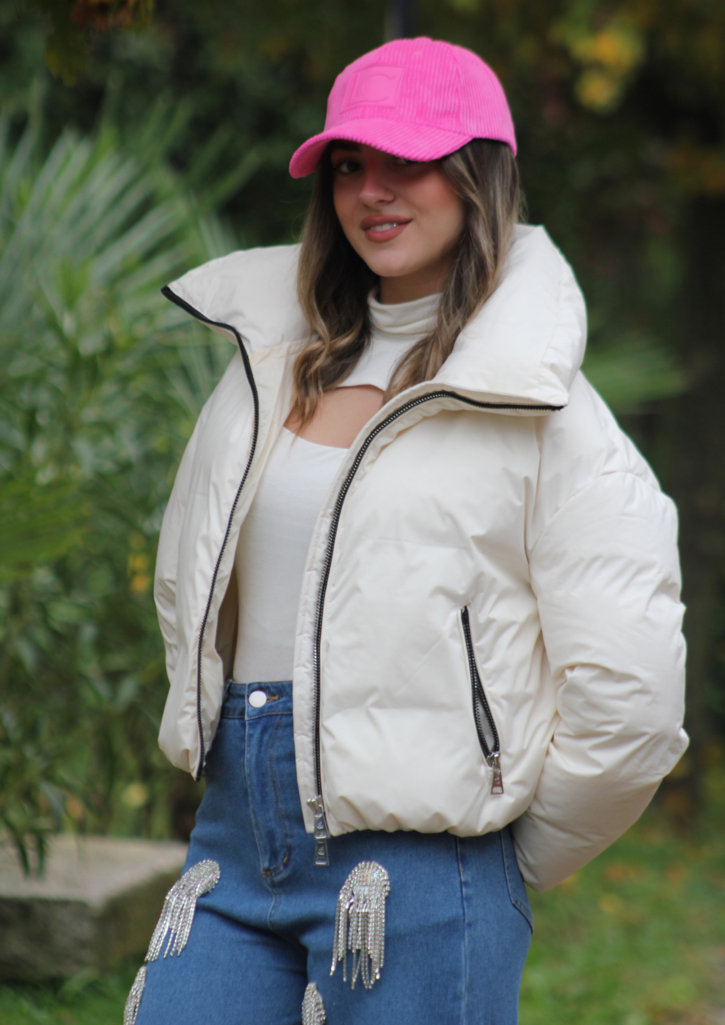 Piumino cropped coulisse panna