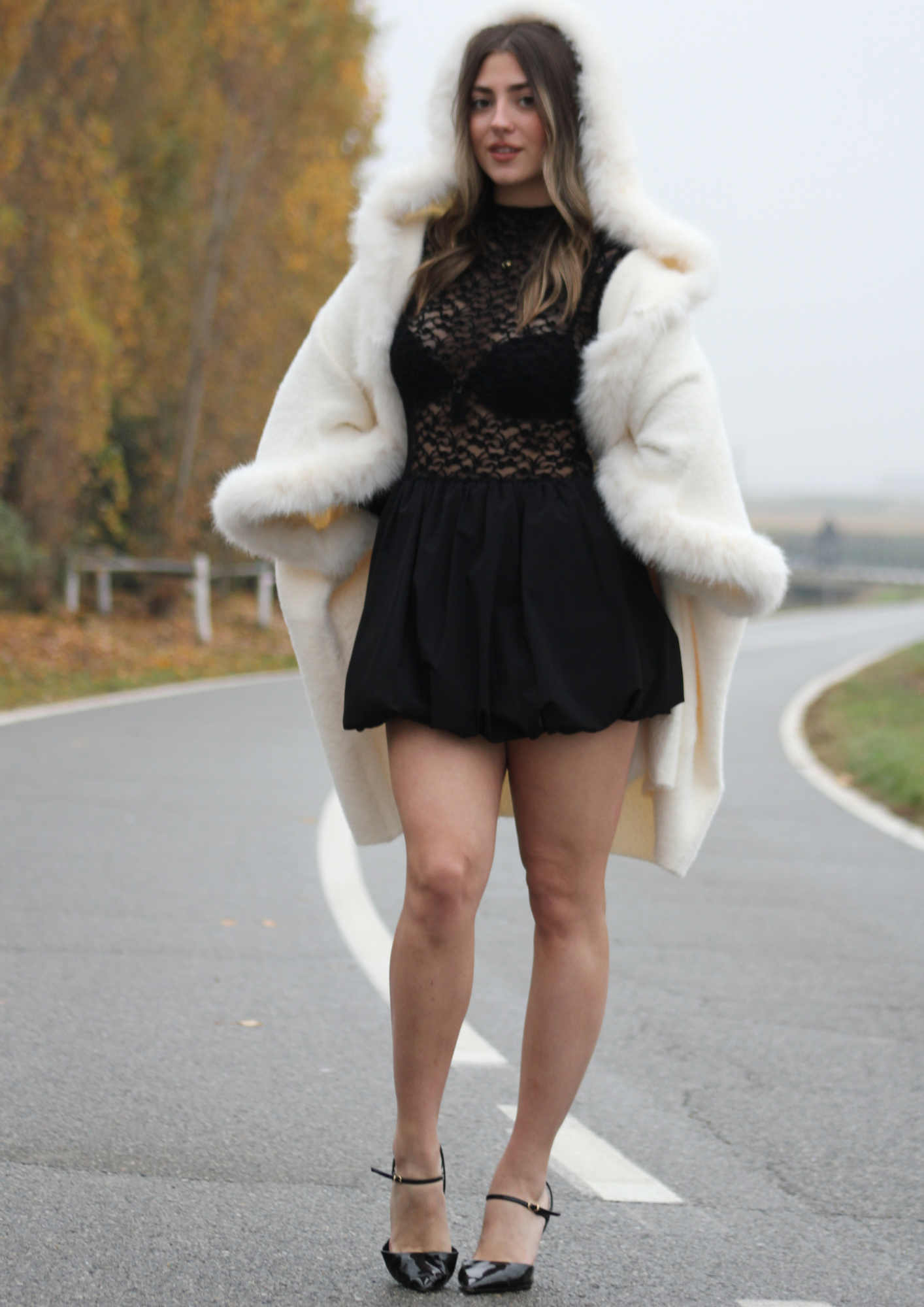 Mantella pelliccia panna