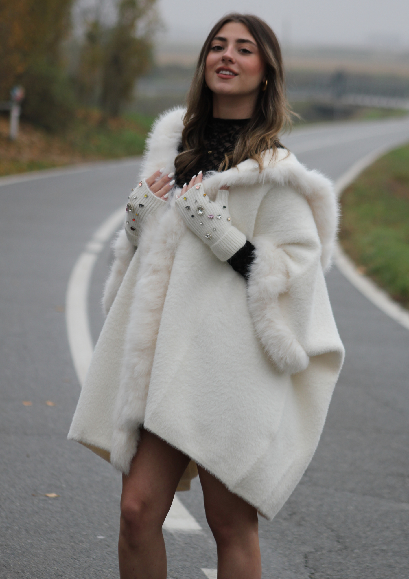 Mantella pelliccia panna