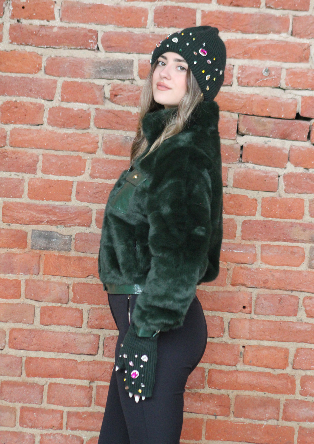 Giacca ecopelliccia verde corta con inserti in ecopelle