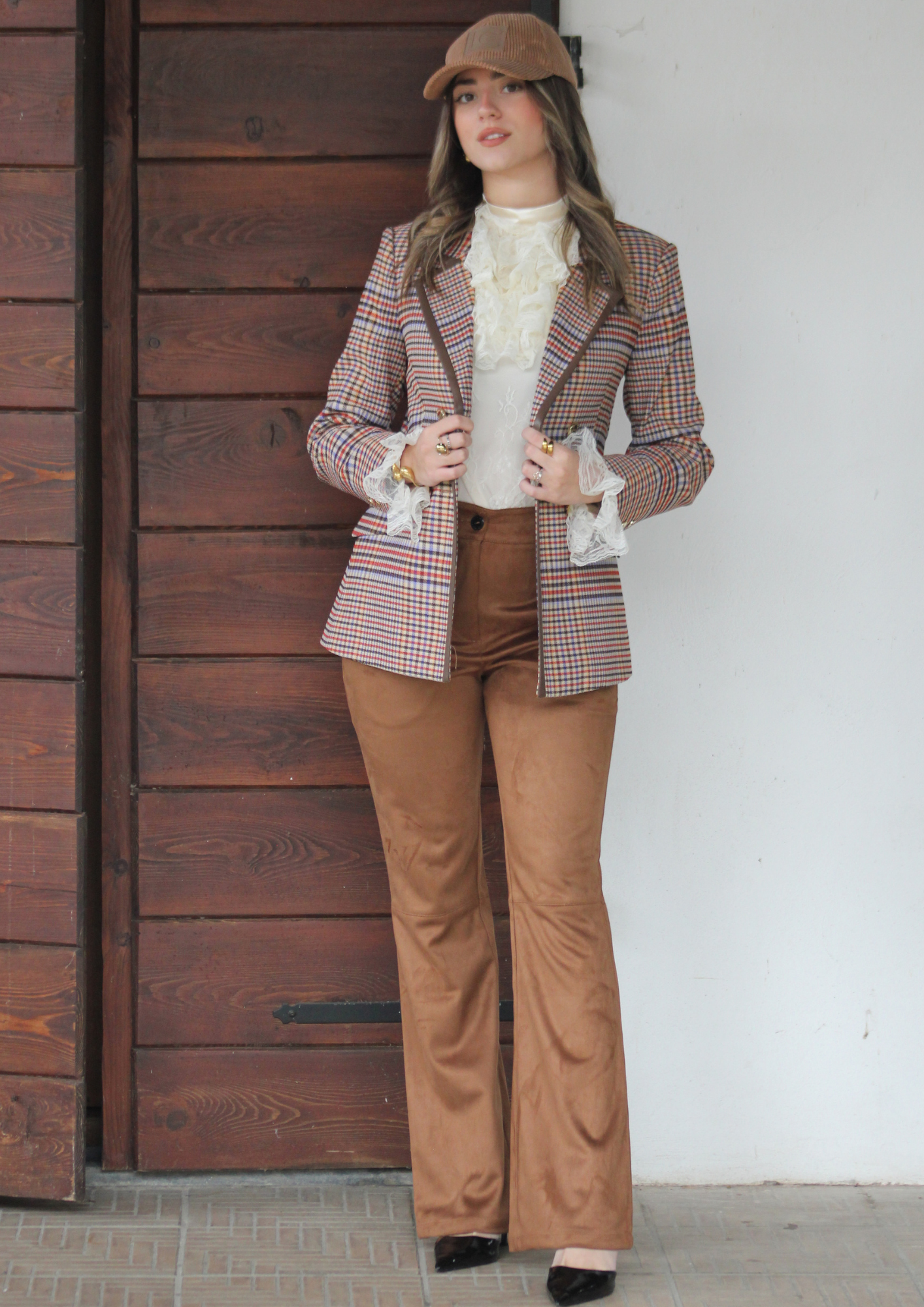 Pantalone scamosciato cammello