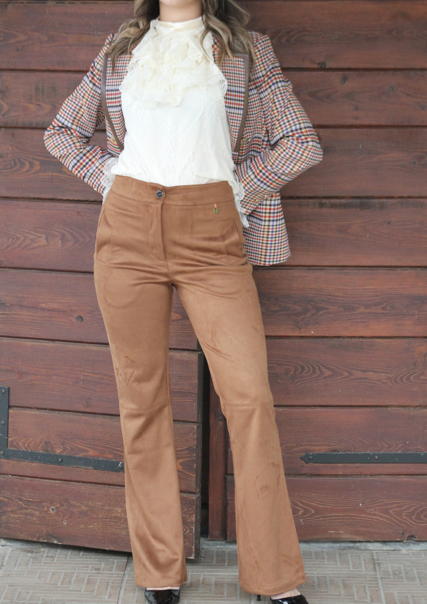 Pantalone scamosciato cammello