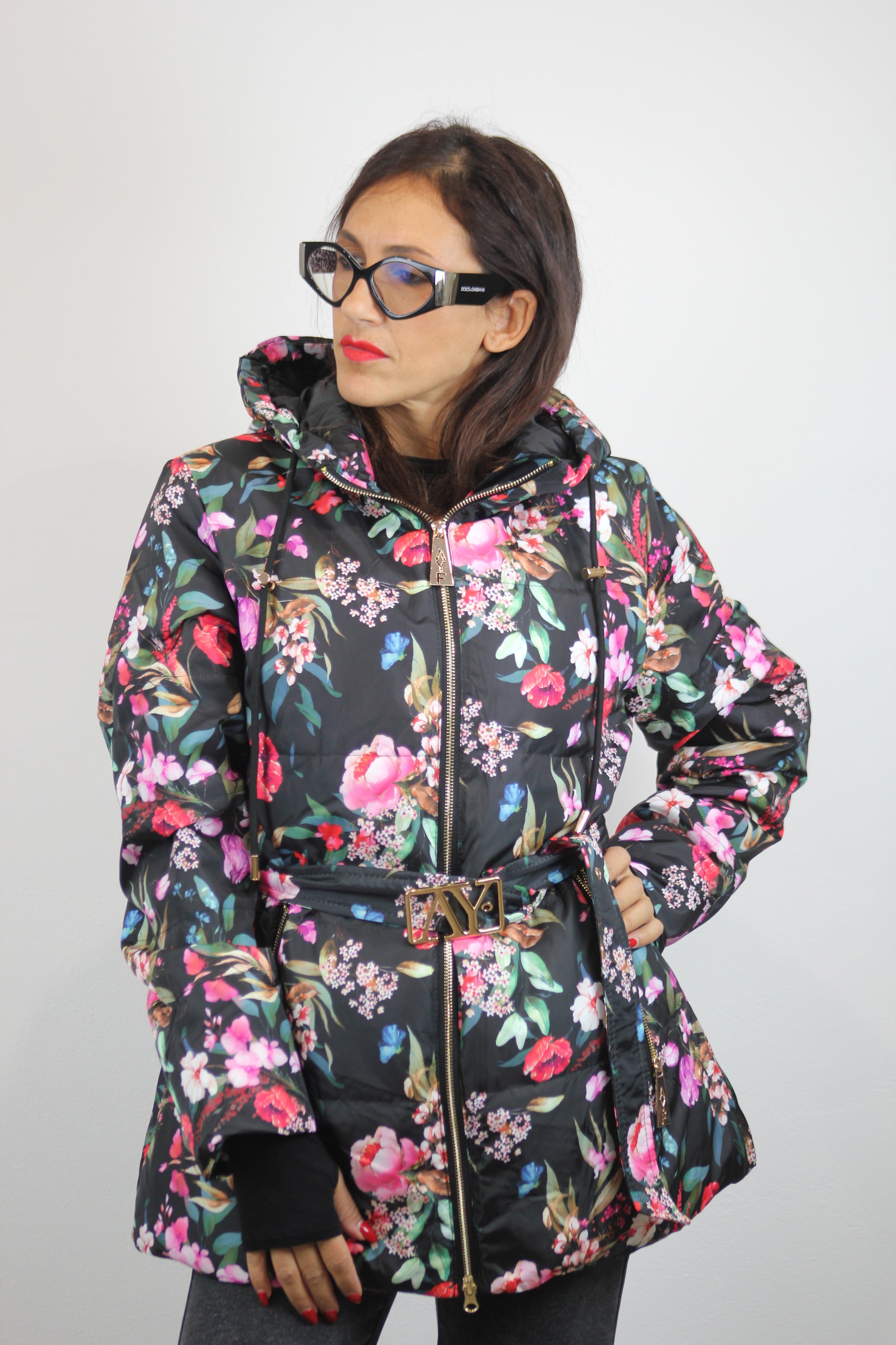 Giacca piumino midi stampato fiori con cintura