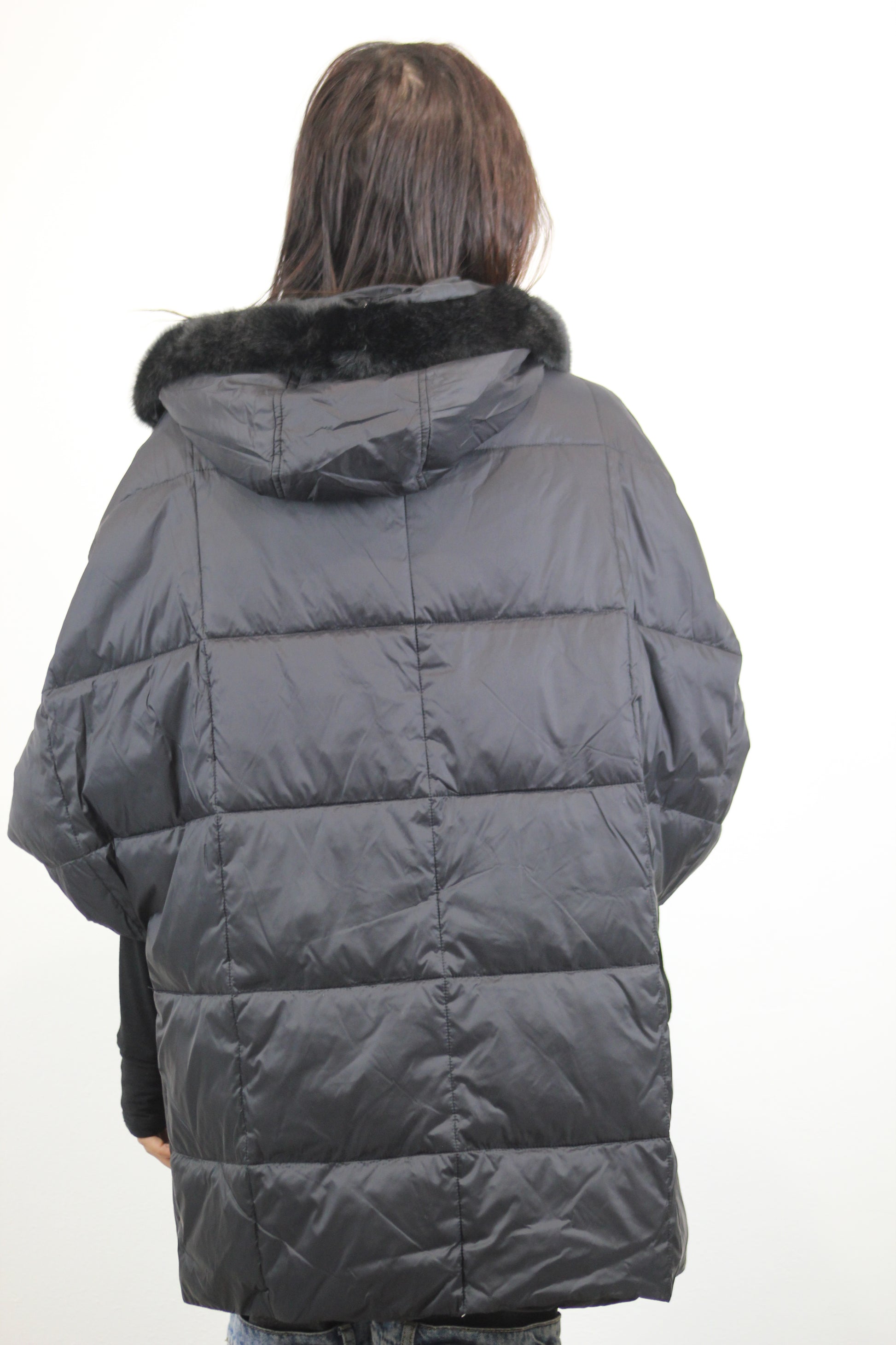 Cappa piumino dettaglio collo pelliccia Nero