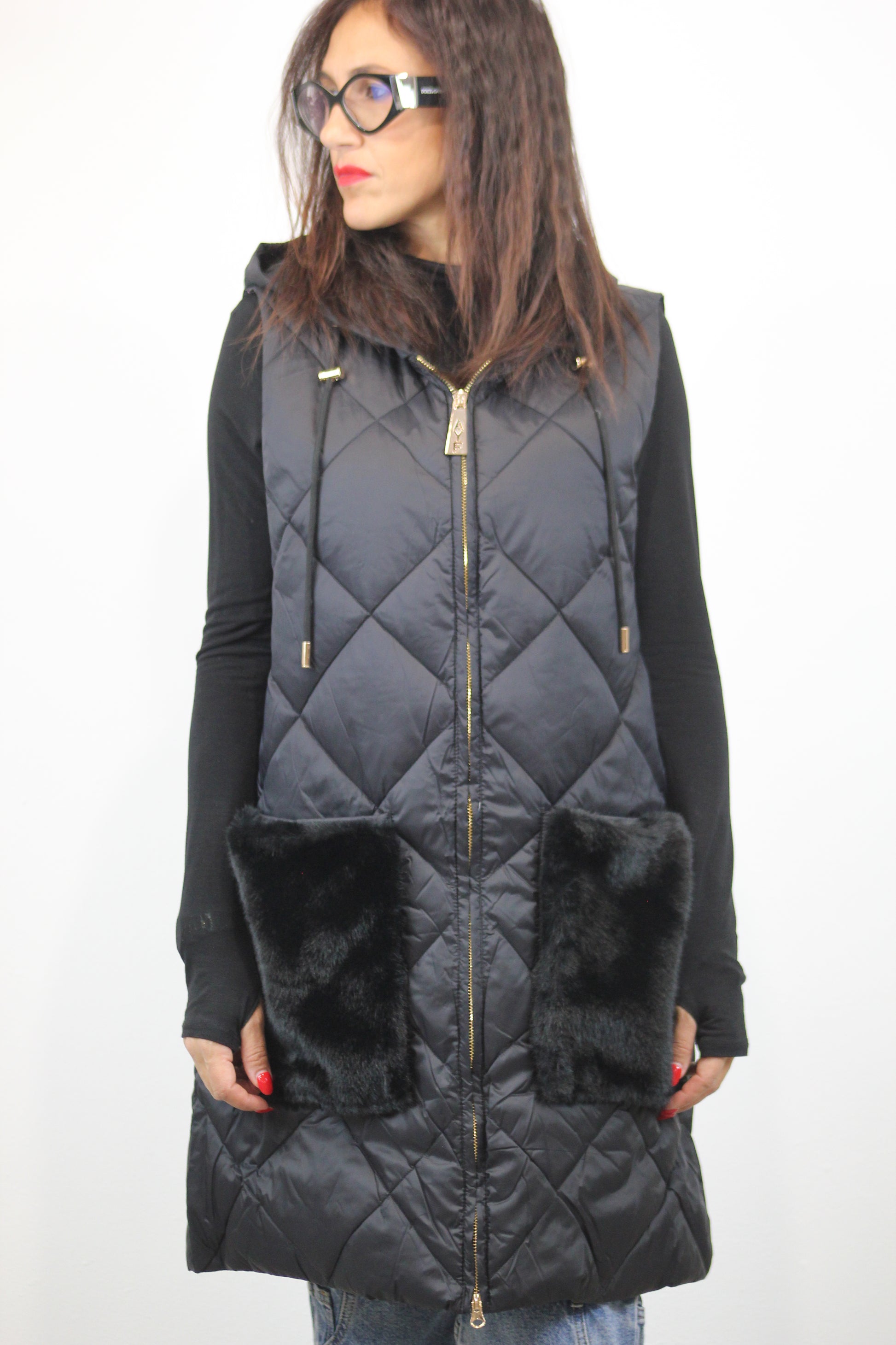 Gilet piumino tasche in pelliccia nero