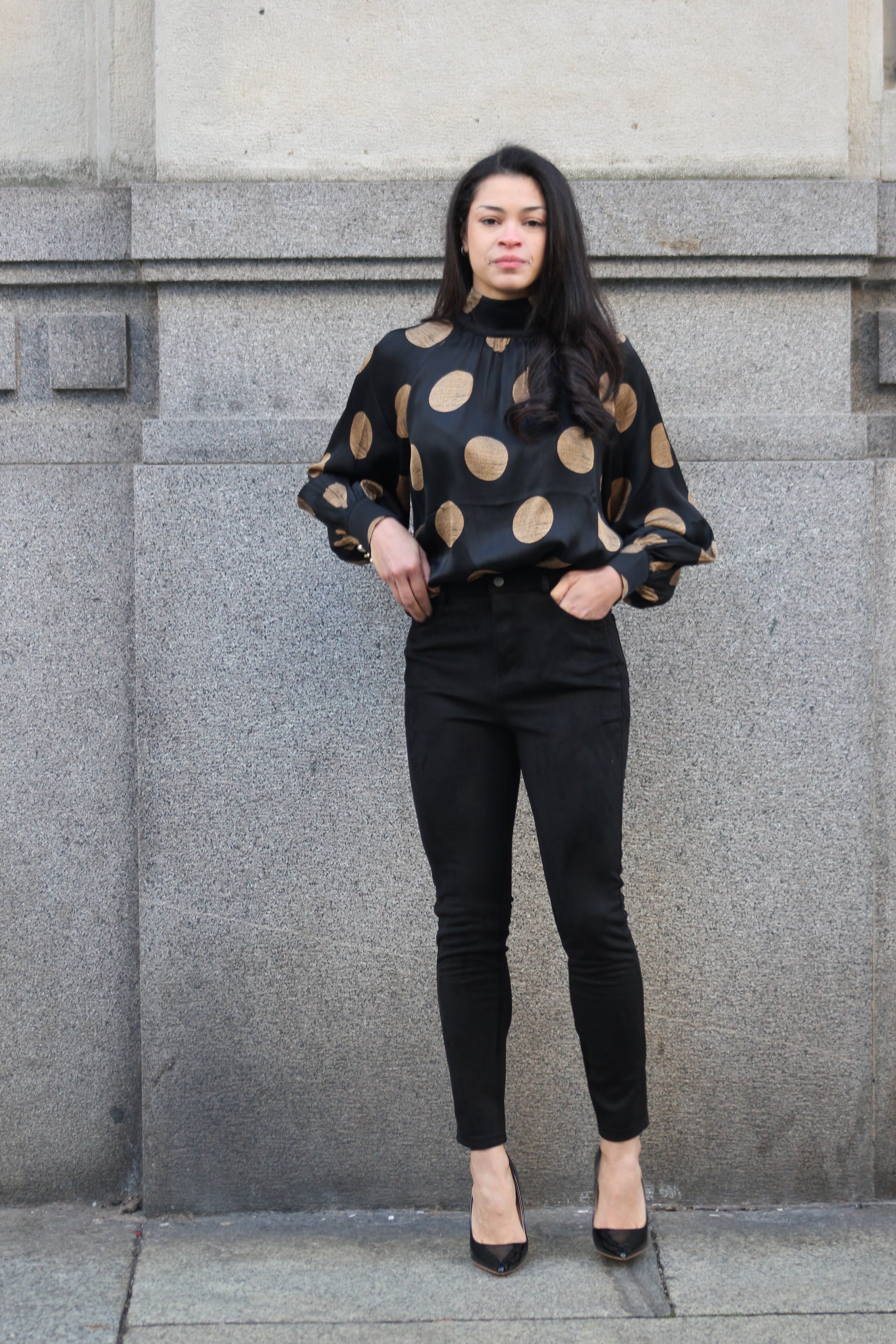 Pantalone skinny sigaretta scamosciato nero